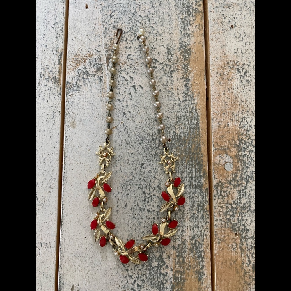 17” Antique Costume Jewelry Necklace